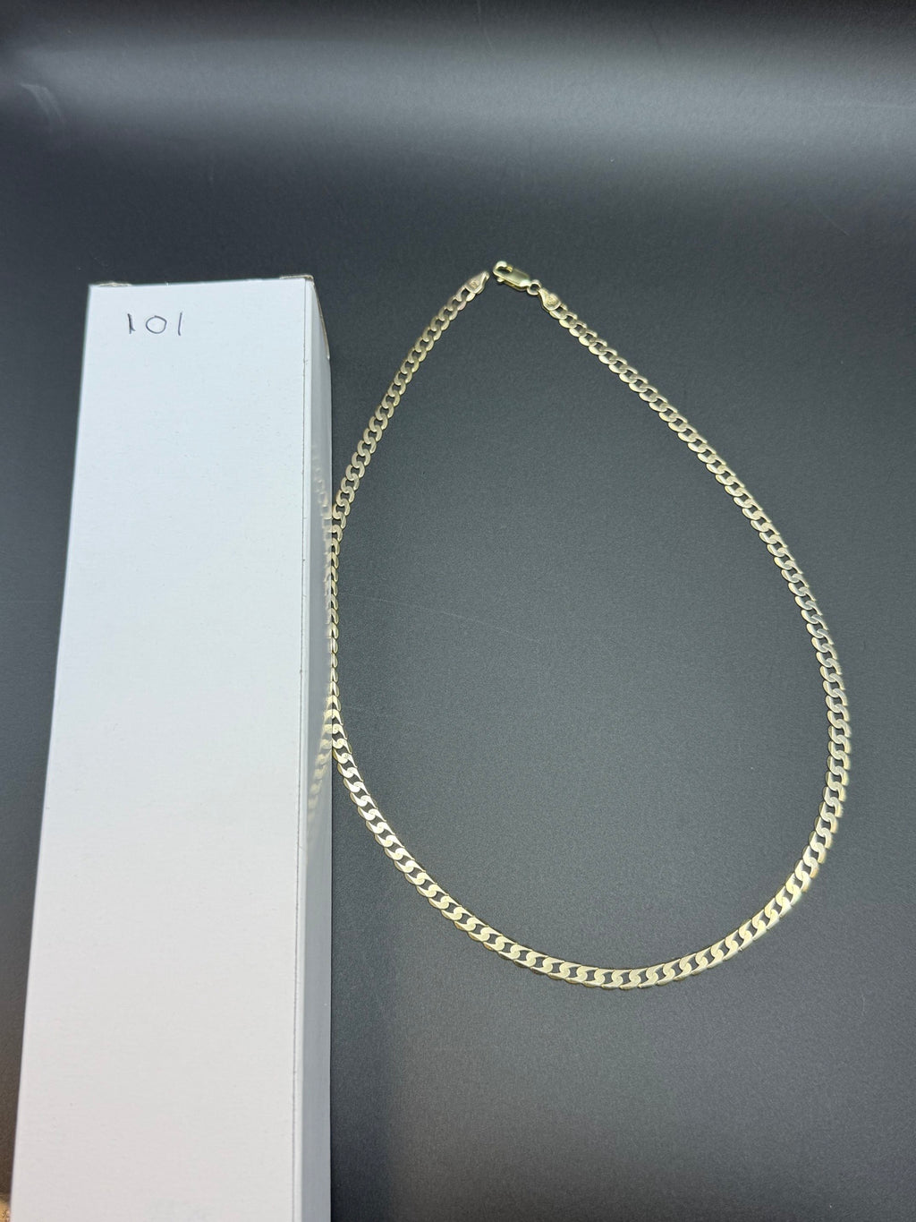 Solid 9ct Yellow Gold Curb Chain Necklace 46cm 10.7g 375 Hallmarked