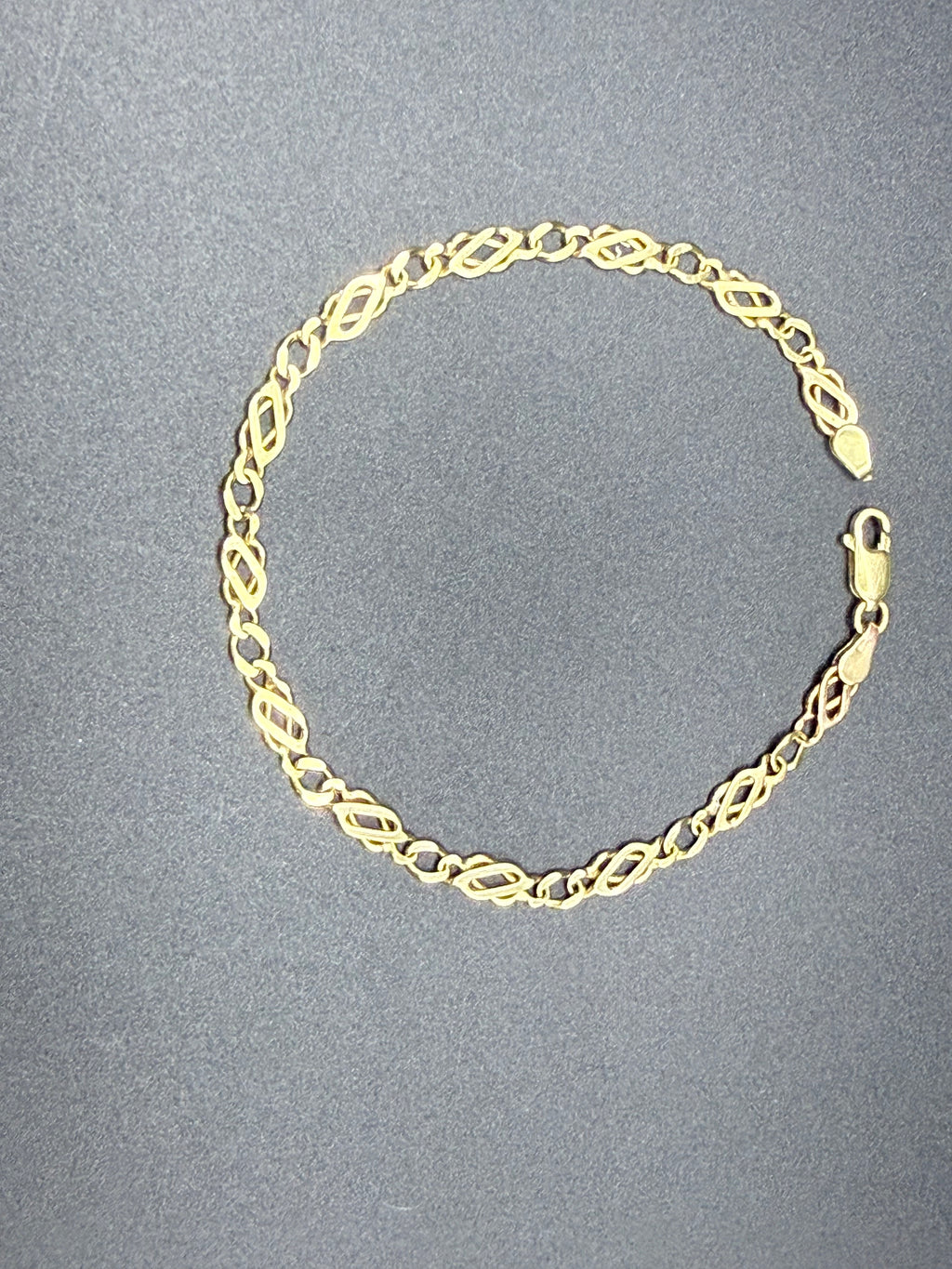 Solid 9ct Yellow Gold Celtic Knot Bracelet 20cm 3.8g 375 Hallmarked