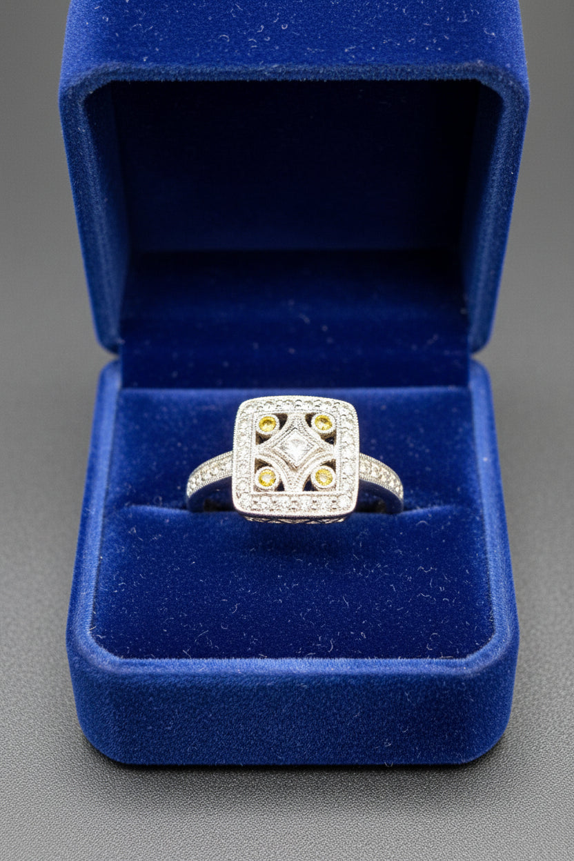 V&Co 18ct White Gold Art Deco Diamond Panel Ring Size M 1/2 6.8g 750