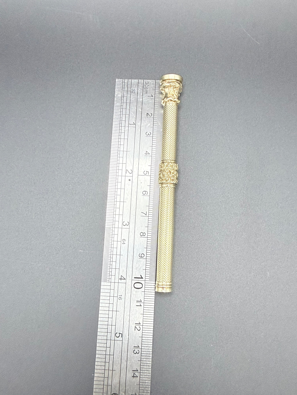 Antique Victorian 9ct Gold Propelling Pencil 18.2g Seal Top Engine Turned