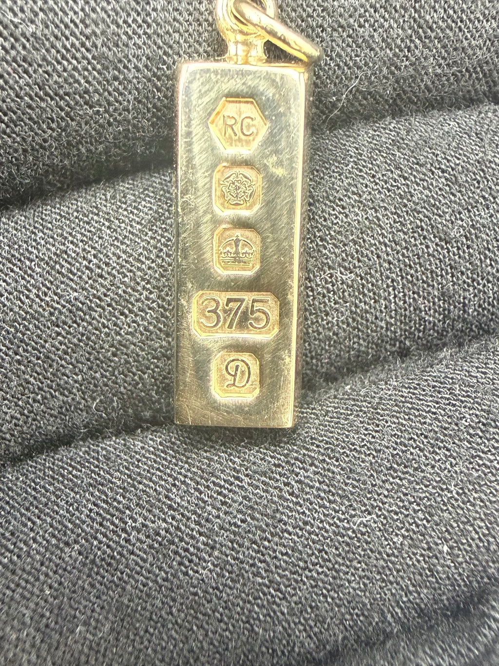 Solid 9ct Gold Ingot Pendant 7.8g 375 Hallmarked