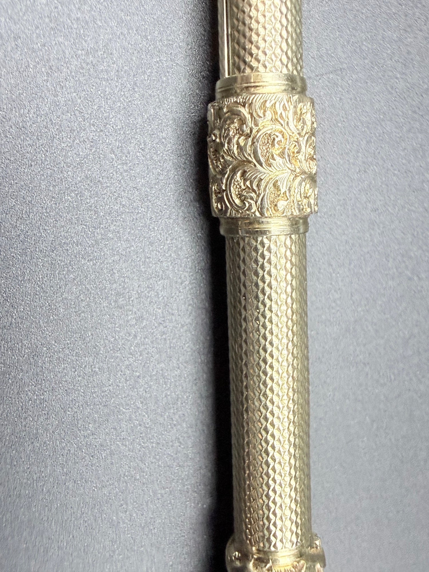 Antique Victorian 9ct Gold Propelling Pencil 18.2g Seal Top Engine Turned