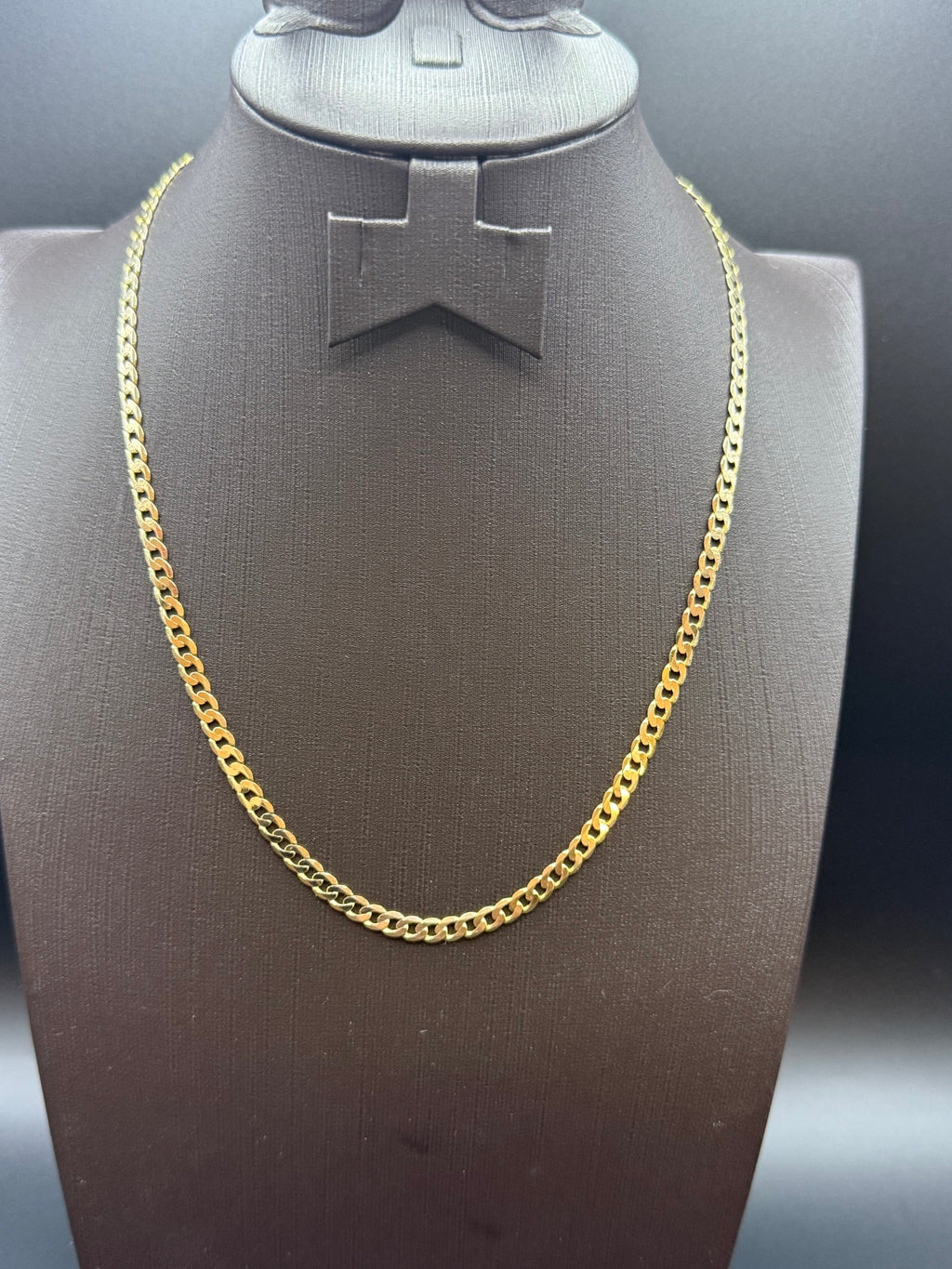 Solid 9ct Yellow Gold Curb Chain Necklace 46cm 10.7g 375 Hallmarked