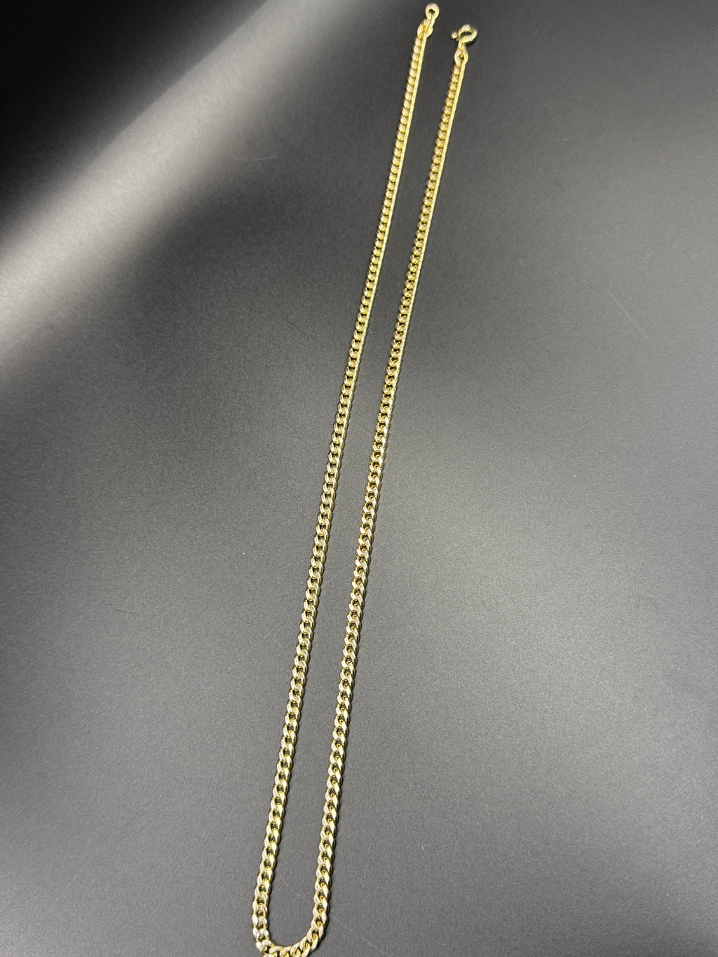 Solid 9ct Yellow Gold Italian Curb Chain Necklace 60cm 19.6g 375