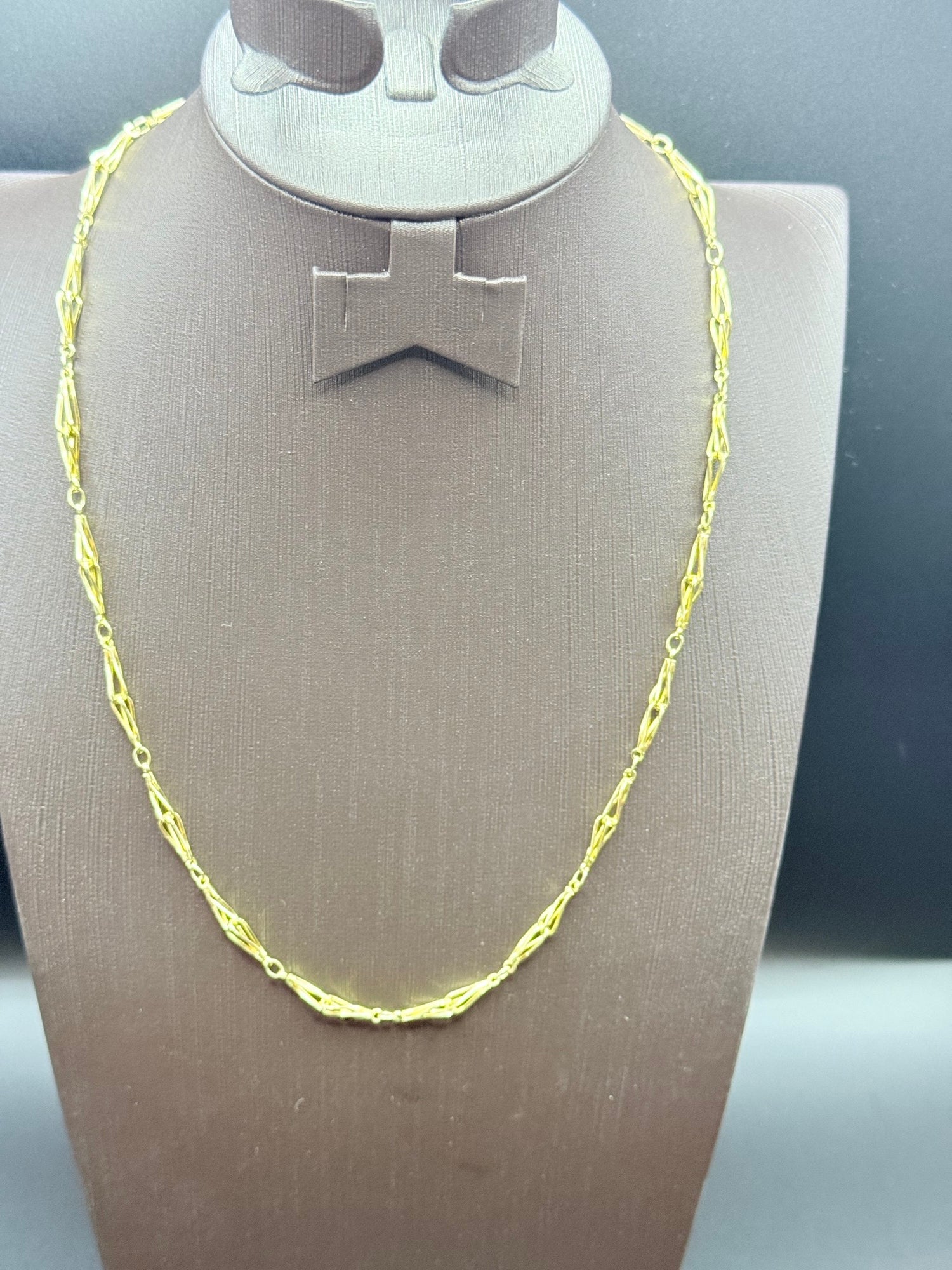 Solid 9ct Gold Italian Chain Necklace 51cm 10.5g 375 Hallmarked