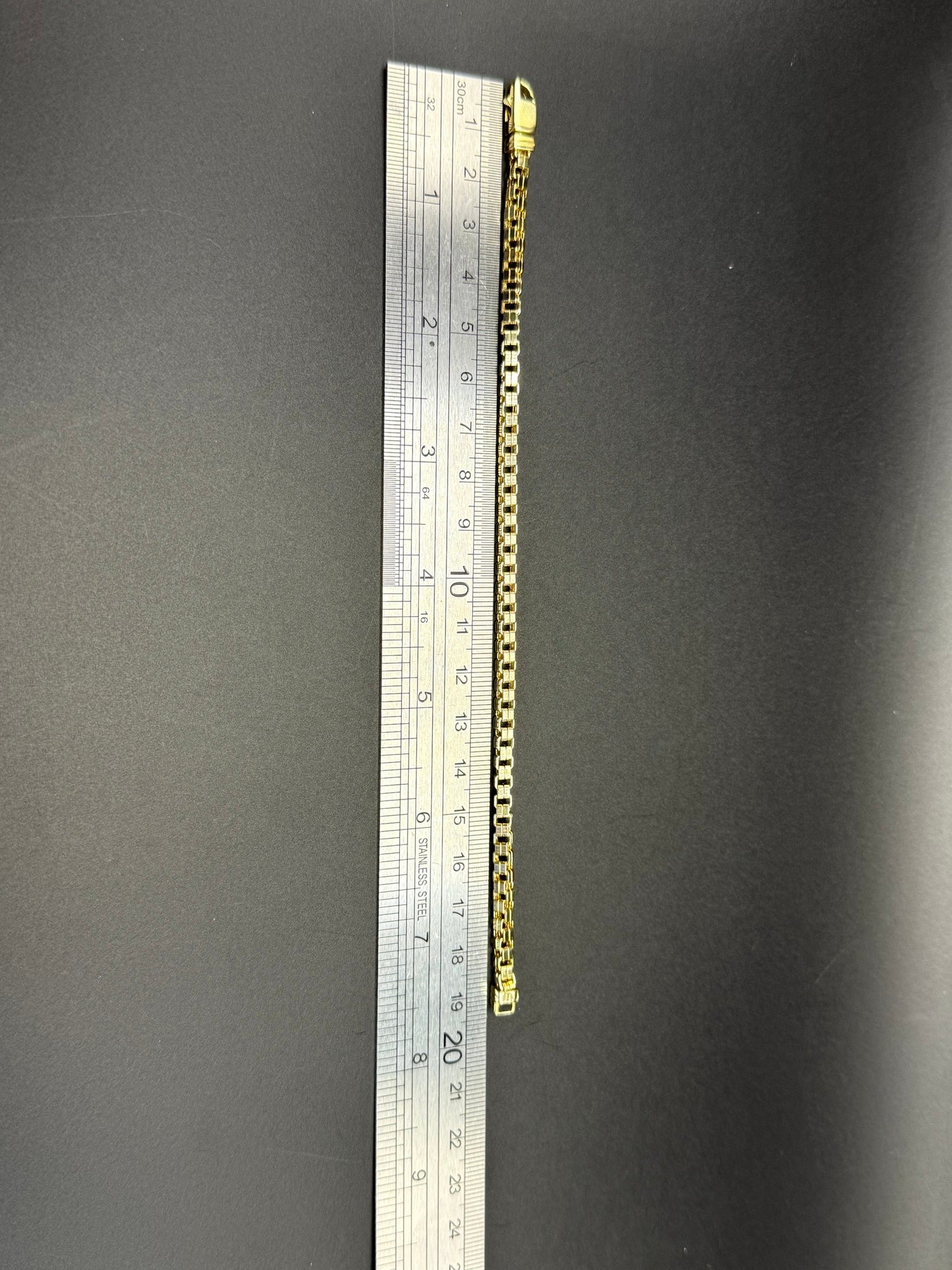Solid 9ct Yellow Gold Box Link Bracelet 19cm 8.9g 375 London