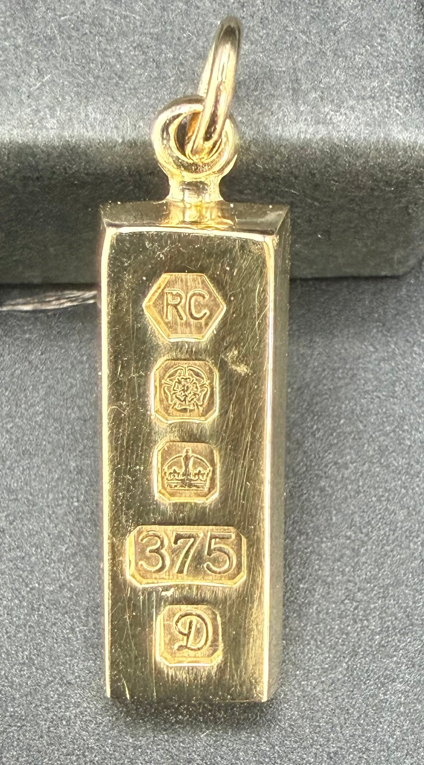 Solid 9ct Gold Ingot Pendant 7.8g 375 Hallmarked