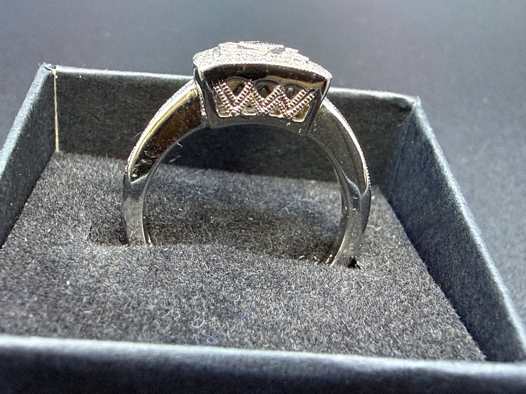 V&Co 18ct White Gold Art Deco Diamond Panel Ring Size M 1/2 6.8g 750