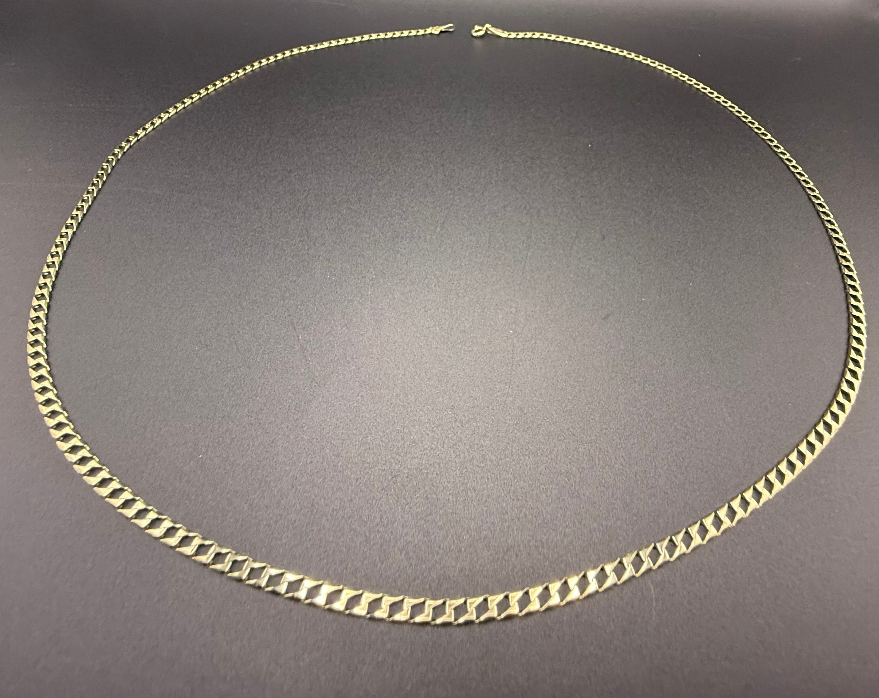 Solid 9ct Yellow Gold Curb Chain Necklace 66cm 8.5g 375 Long