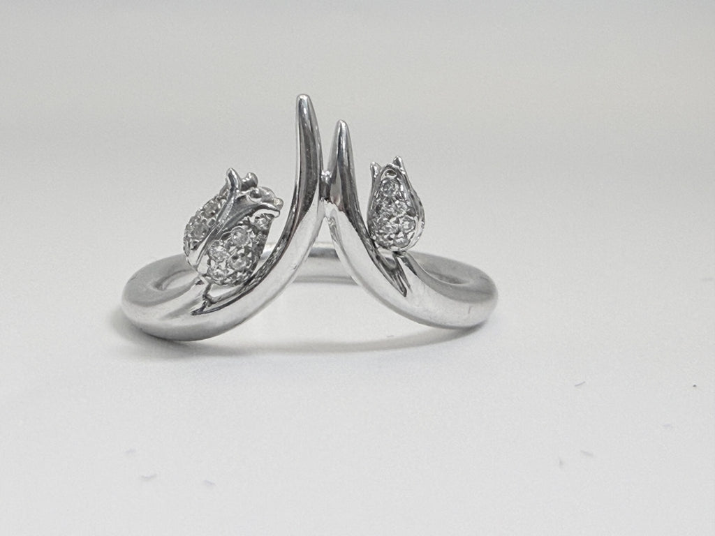 Shaun Leane Maybell 18ct white gold diamond ring