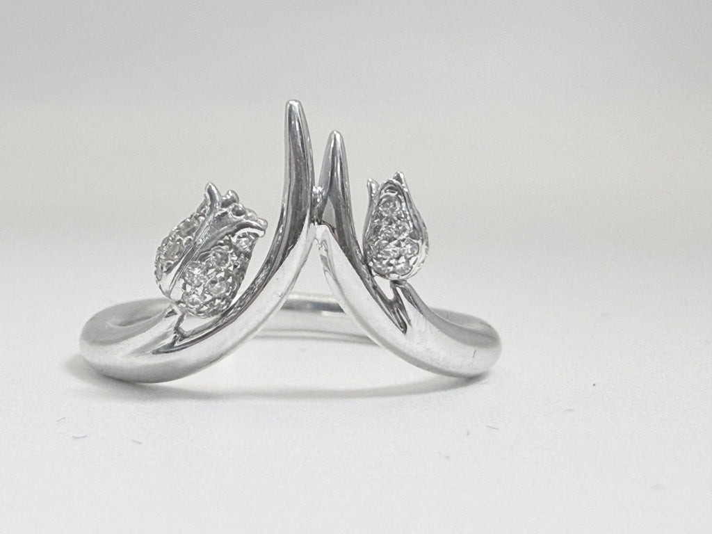 Shaun Leane Maybell 18ct white gold diamond ring