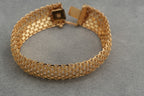 9ct yellow gold open mesh bracelet, hallmarked