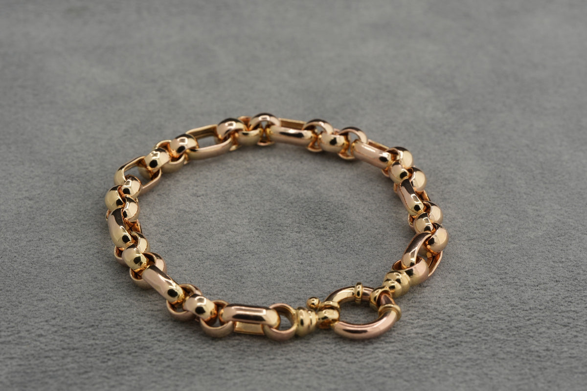 9ct yellow gold oval and hoop link bracelet, hallmarked