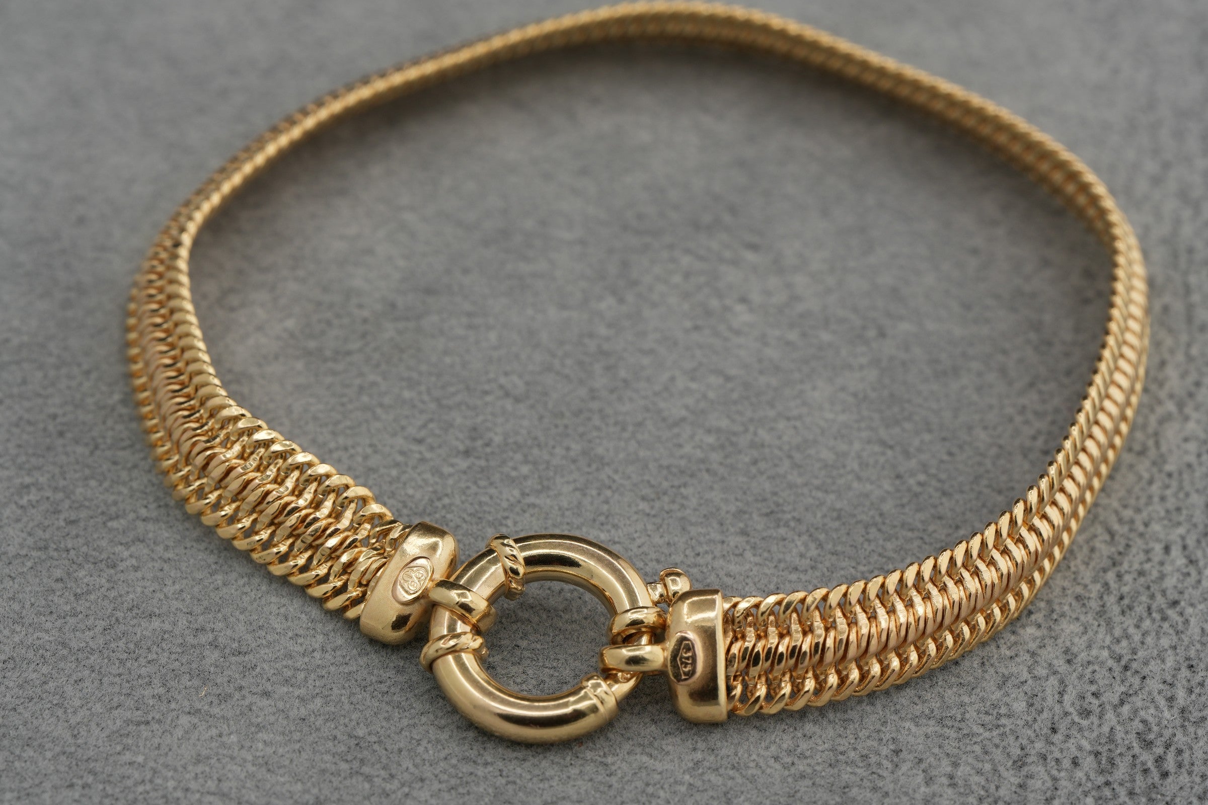 9ct yellow gold open mesh effect bracelet, Sheffield hallmarked