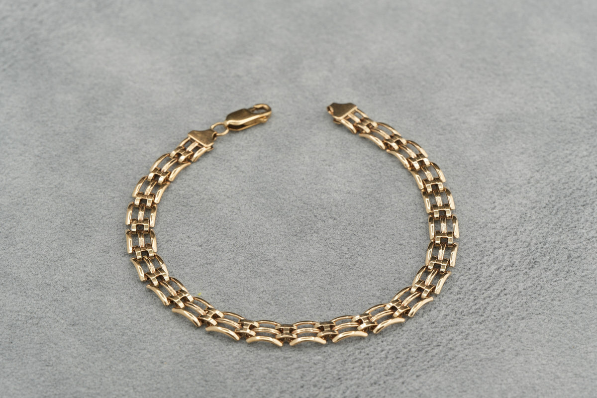 Solid 9ct Gold Gate Link Bracelet 19.5cm 5.3g 375 Birmingham Hallmarked Ladies