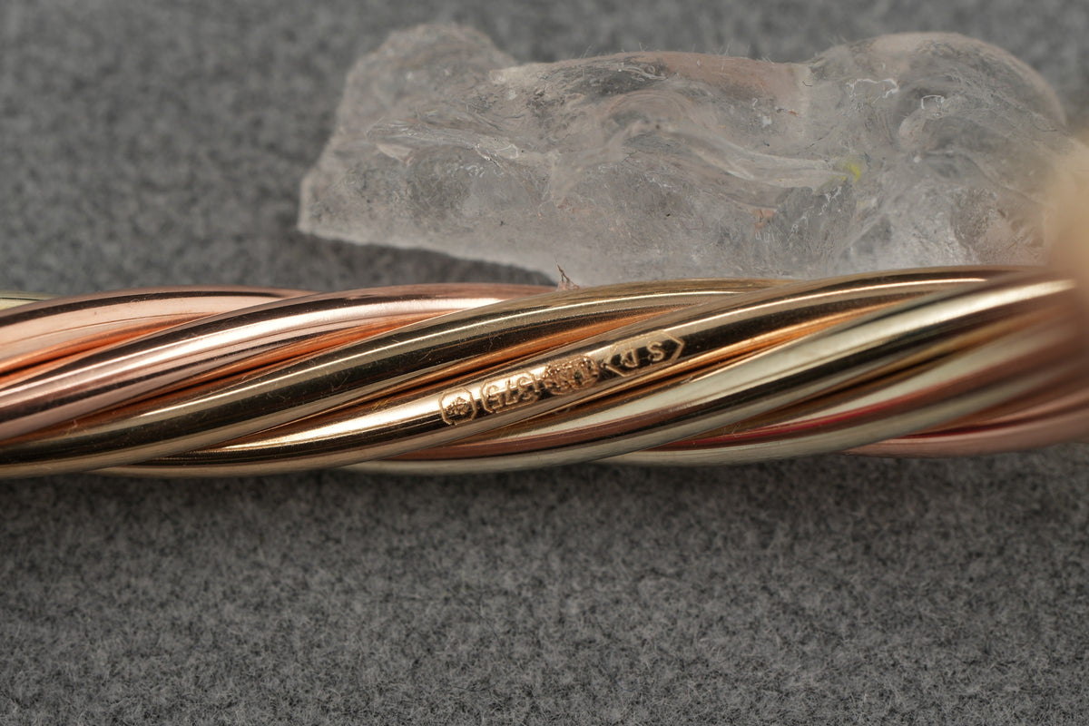 9ct Tricolour Gold Twist Effect Bangle 8.1g 375 Birmingham Hallmarked Ladies