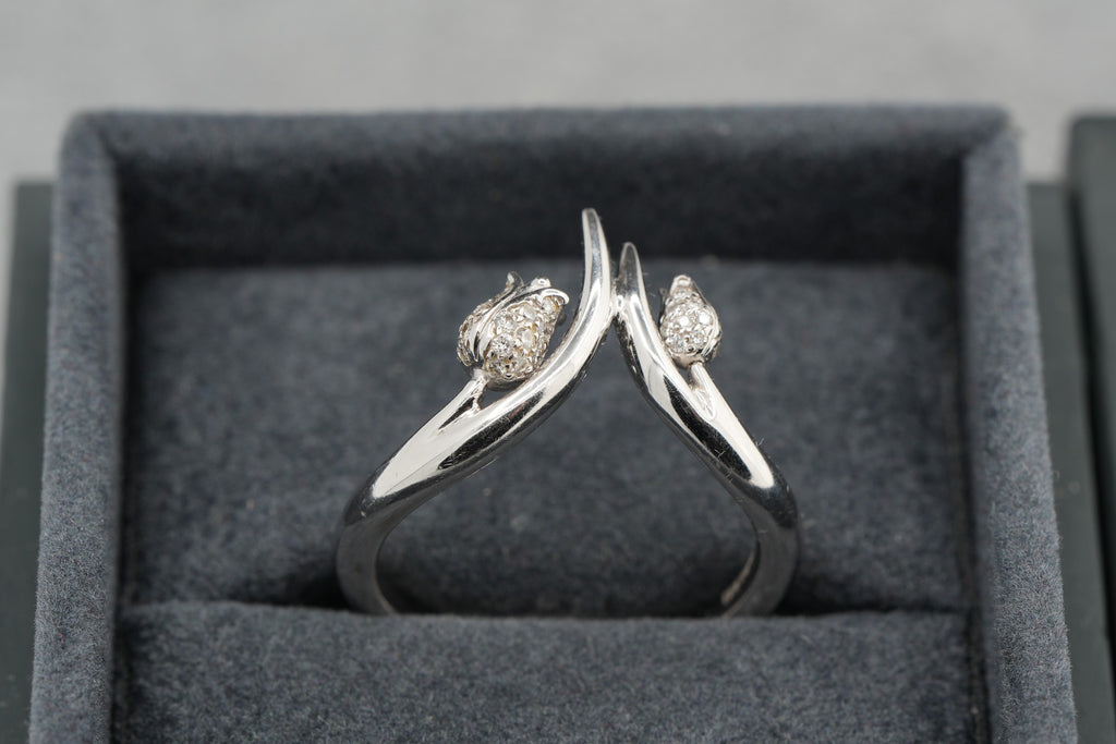 Shaun Leane Maybell 18ct white gold diamond ring