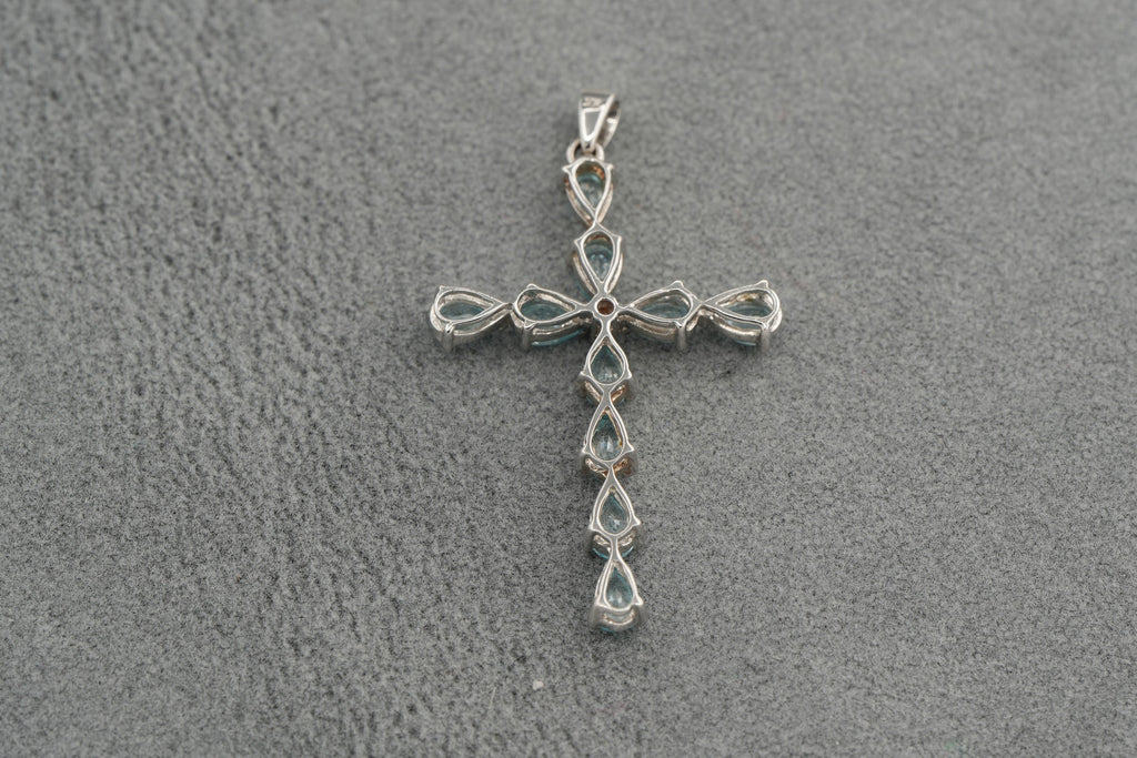 9ct white gold London blue topaz cross pendant