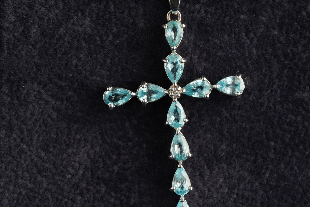 9ct white gold sky blue topaz cross pendant, hallmarked (display chain not included)