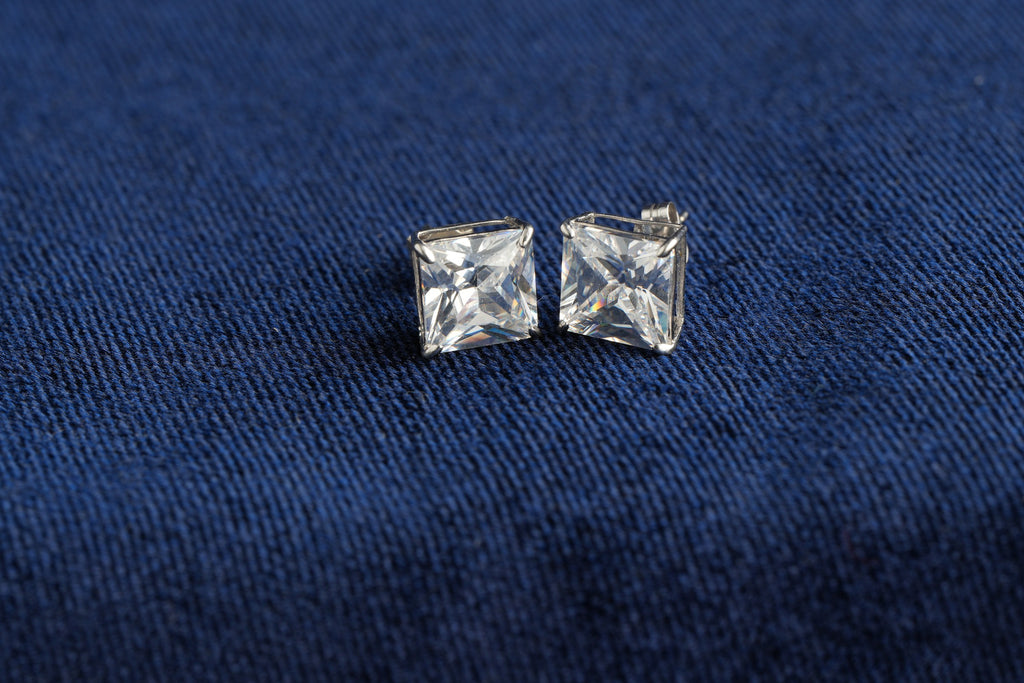 9ct white gold princess cut cubic zirconia stud earrings, boxed