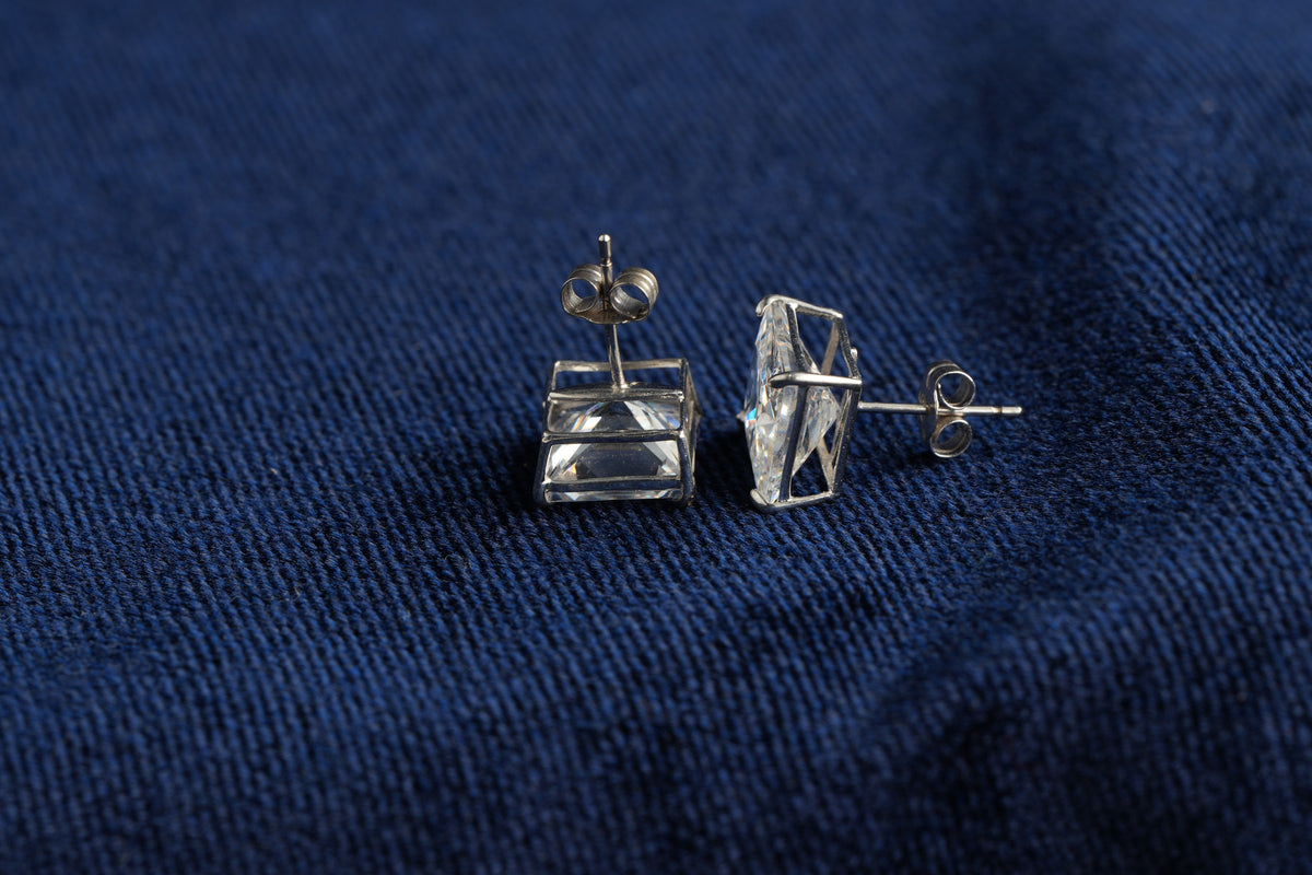 9ct white gold princess cut cubic zirconia stud earrings, boxed