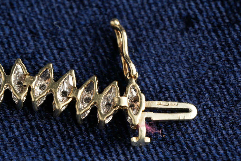 9ct gold diamond line bracelet, 68 brilliants, Sheffield hallmarked, 19.5 cm