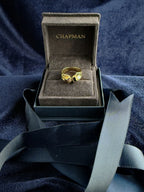 Boodles Sachi 18ct gold cedar grain textured ring, London 1987, signed Sachi