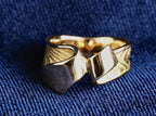 Boodles Sachi 18ct gold cedar grain textured ring, London 1987, signed Sachi