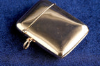Antique George V solid 9ct gold vesta case, Henry Matthews, Birmingham 1923