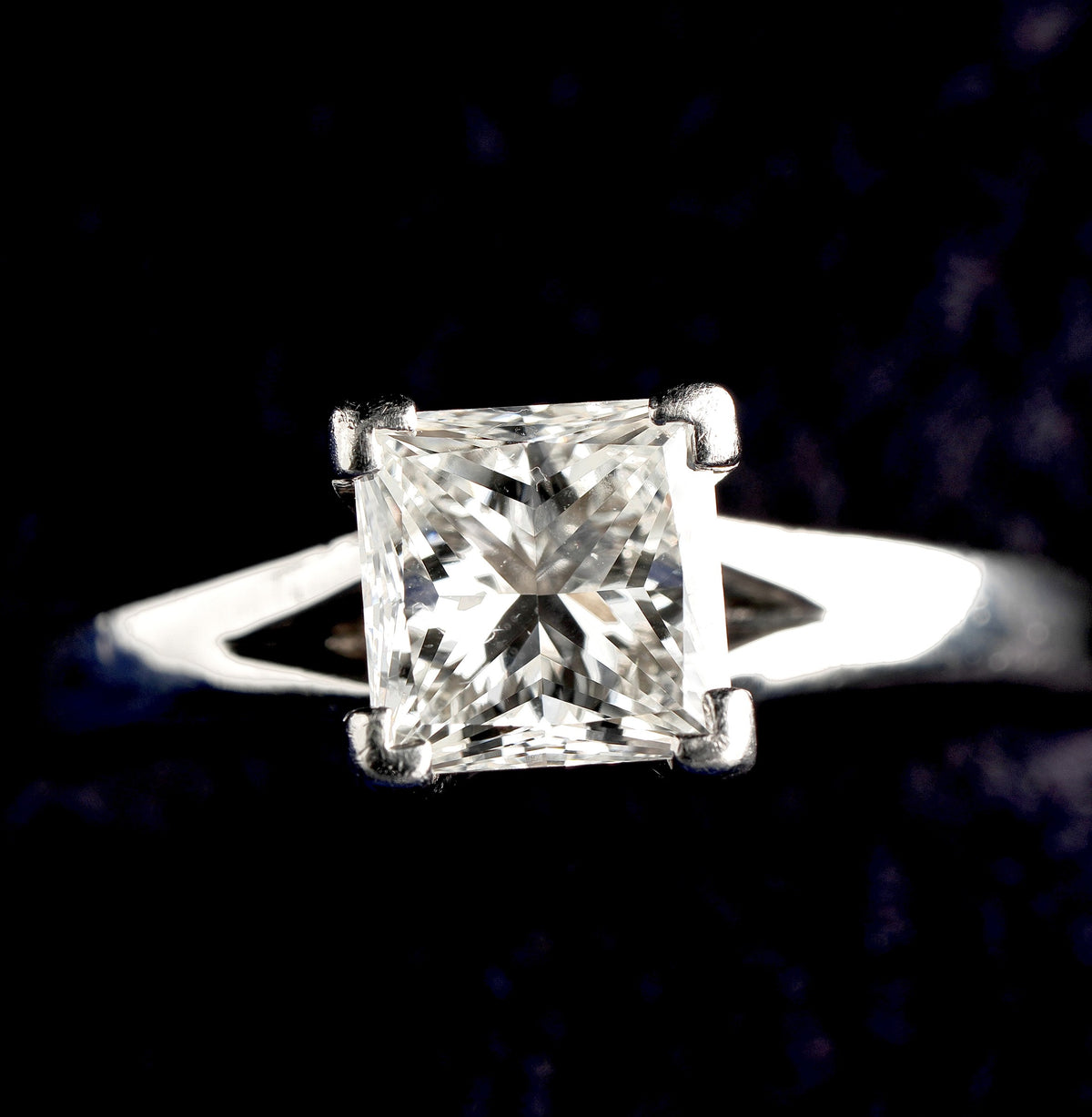 Platinum 950 princess cut diamond solitaire ring, size J, Birmingham hallmarked