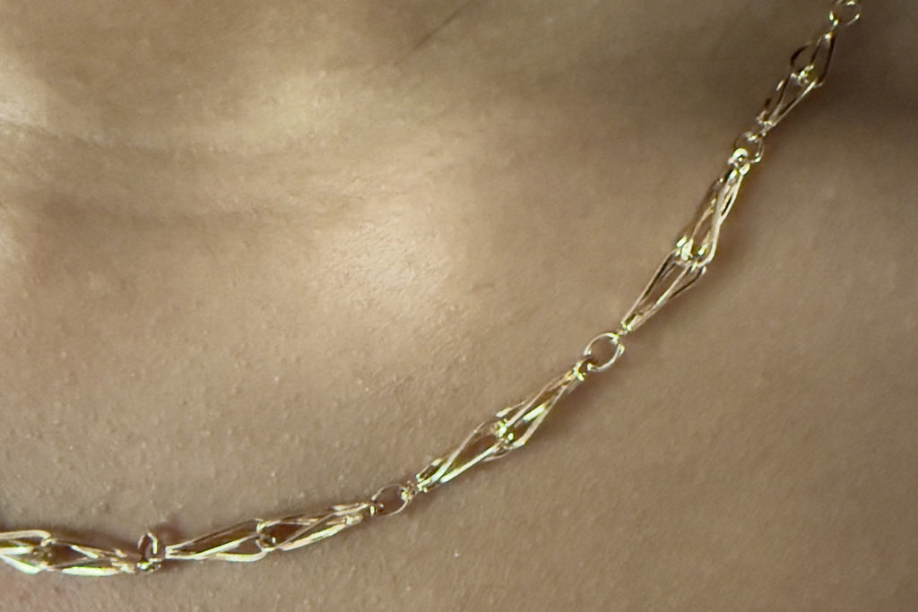 Solid 9ct gold Italian chain necklace, 51 cm, UK hallmarked