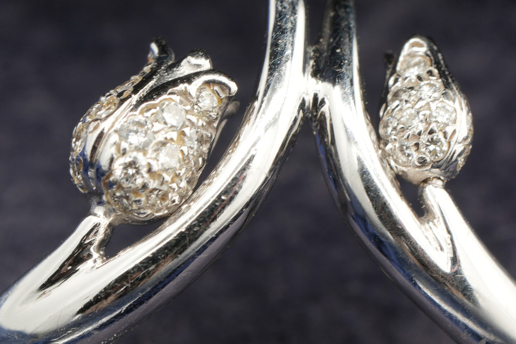 Shaun Leane Maybell 18ct white gold diamond pave ring, London hallmarked, boxed with receipt