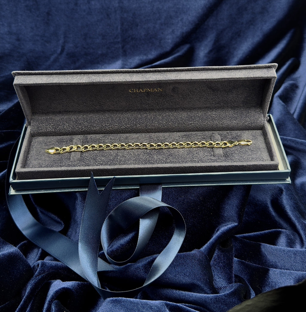 Solid 9ct yellow gold curb bracelet, 18.5 cm, hallmarked