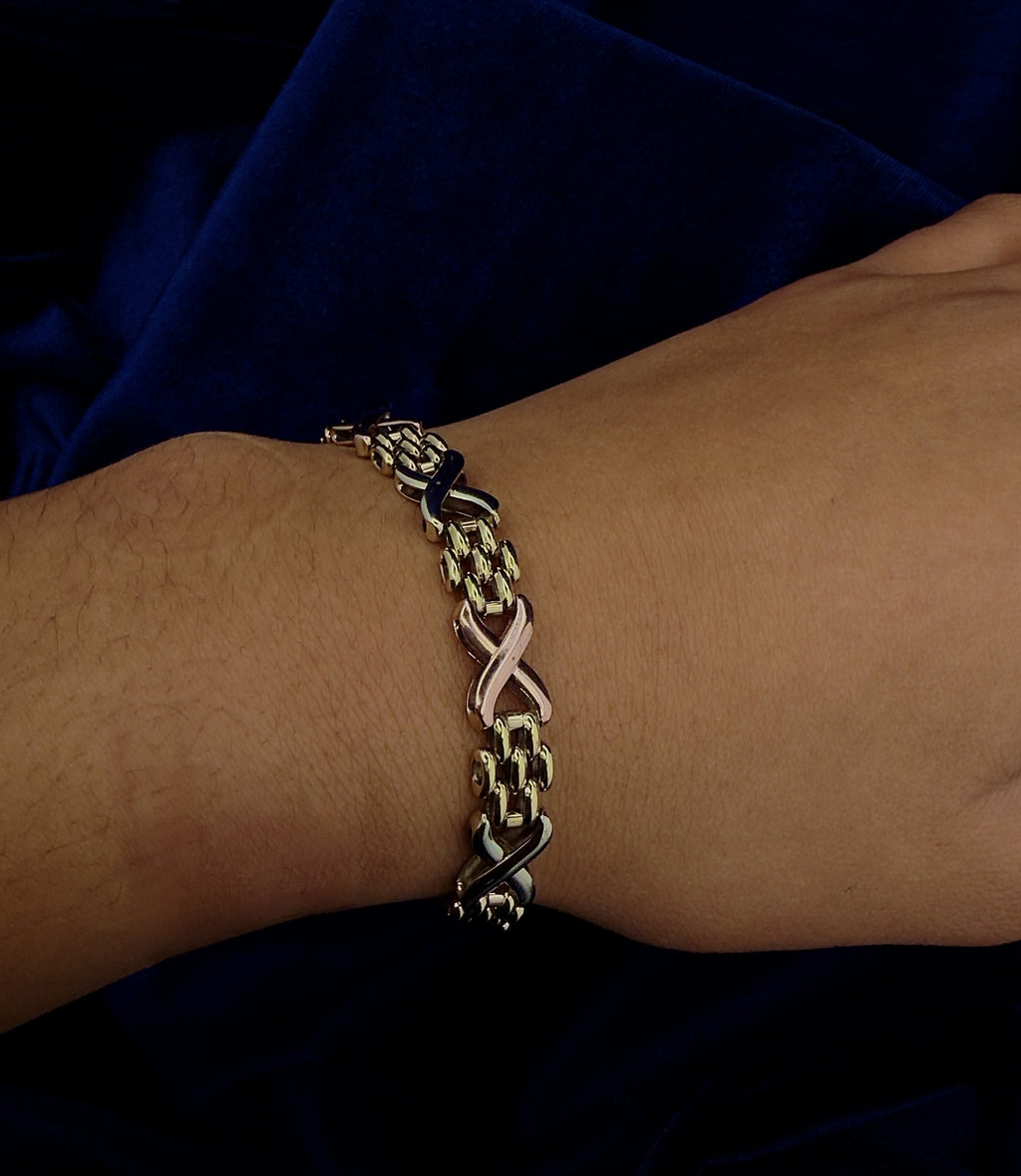 9ct tricolour gold fancy link bracelet, 18.7 cm, Sheffield hallmarked