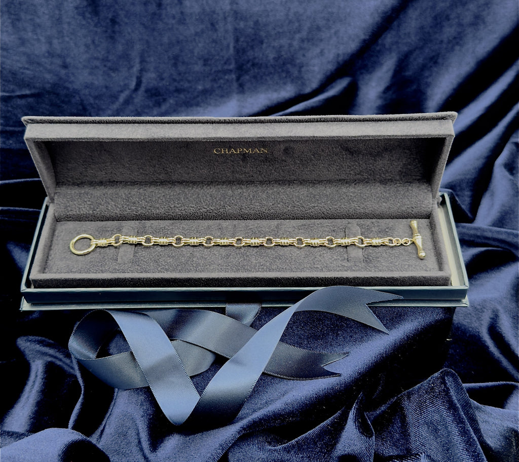 14ct yellow gold hay bale link bracelet with T-bar, 19.5 cm, hallmarked