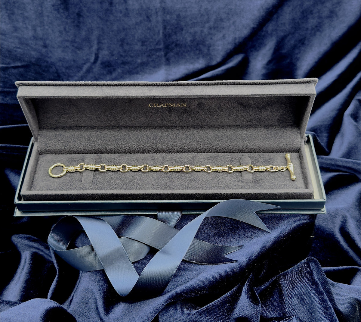 14ct yellow gold hay bale link bracelet with T-bar, 19.5 cm, hallmarked