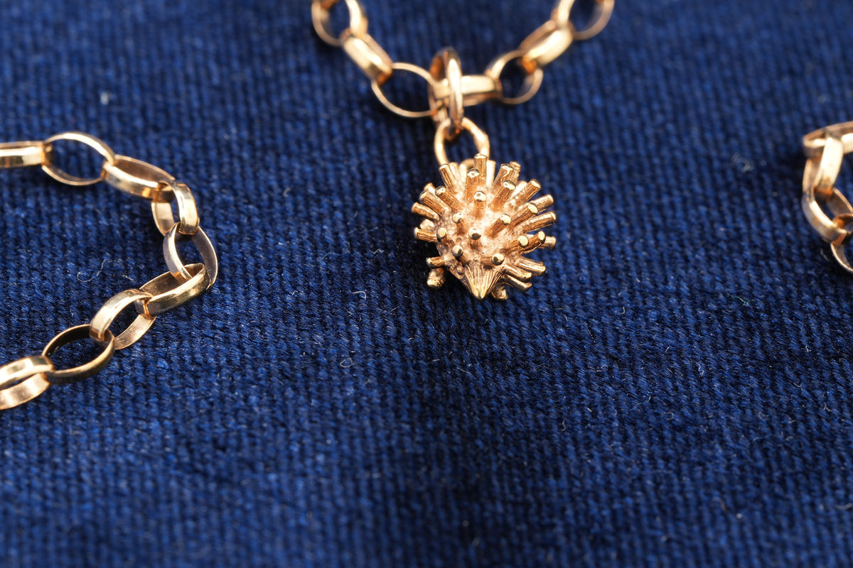 9ct gold belcher chain necklace with hedgehog charm, hallmarked