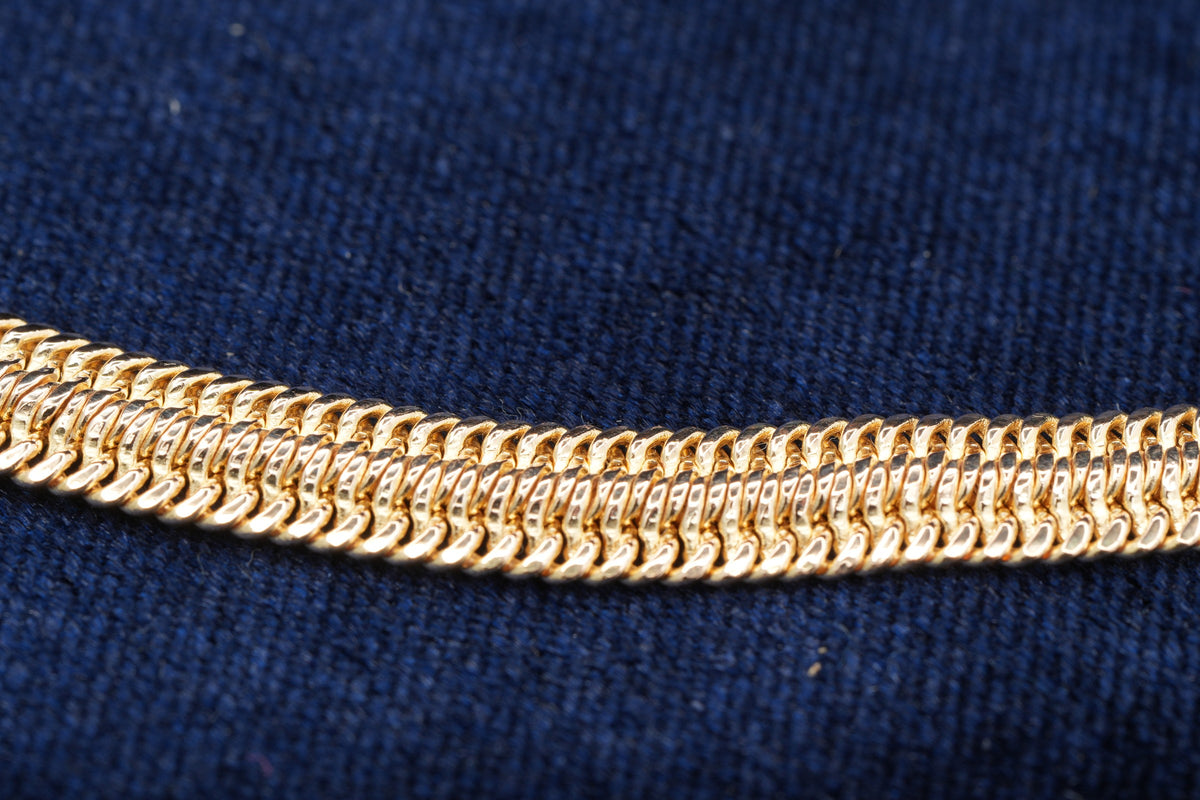 9ct yellow gold open mesh effect bracelet, Sheffield hallmarked