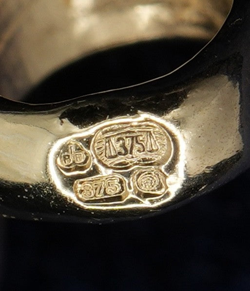 9ct yellow gold open mesh effect bracelet, Sheffield hallmarked