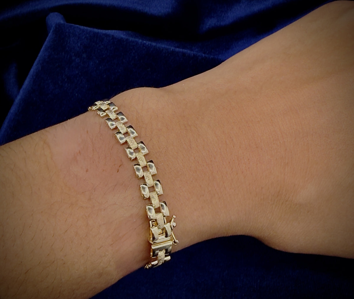 9ct yellow gold panther link bracelet, 20 cm, 8 g, hallmarked