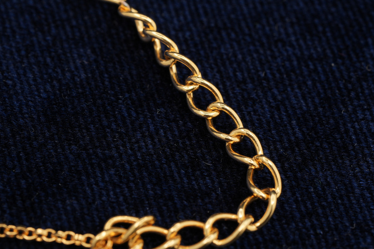 9ct yellow gold curb bracelet with heart padlock clasp, 17 cm, 4.1 g, hallmarked