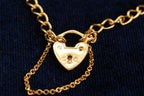 9ct yellow gold curb bracelet with heart padlock clasp, 17 cm, 4.1 g, hallmarked