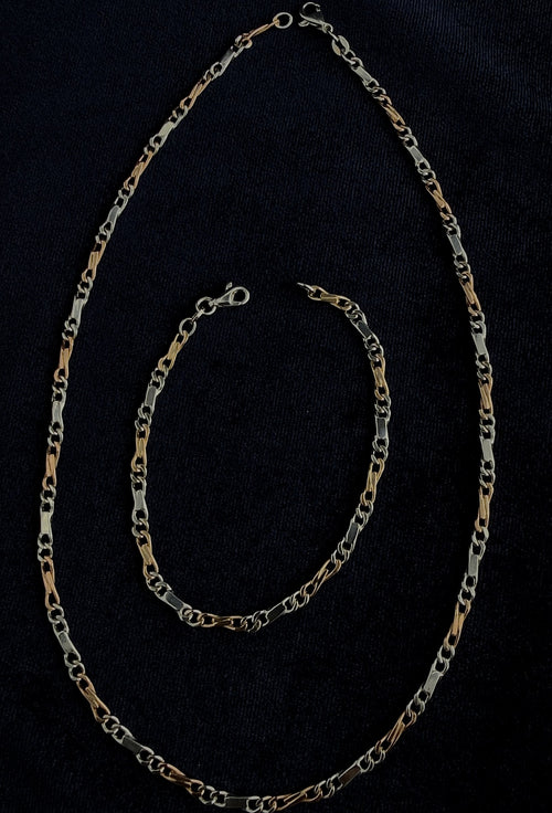 9ct rose and white gold curb and bar link necklace and bracelet set, London hallmarked