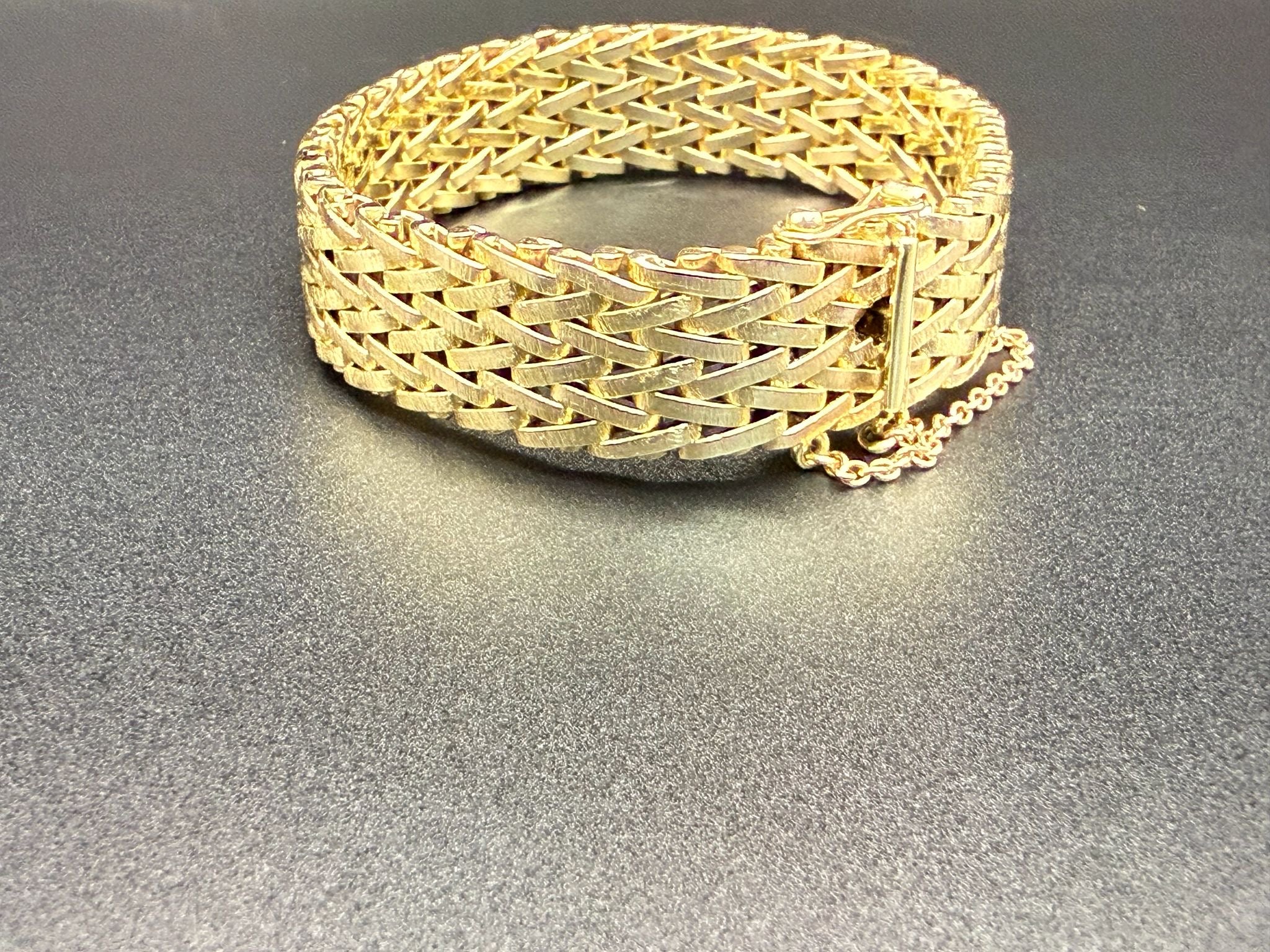 9ct Gold Woven Mesh Bracelet Smith & Pepper Birmingham 1967 Hallmarked 40g 20cm