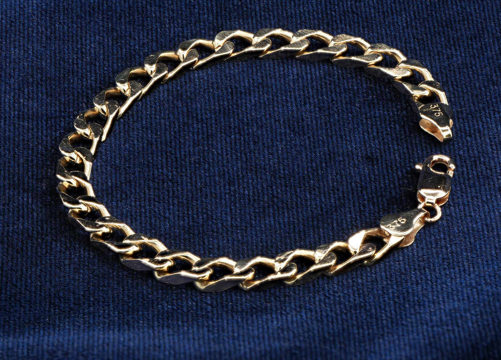 Solid 9ct yellow gold curb bracelet, 18.5 cm, hallmarked