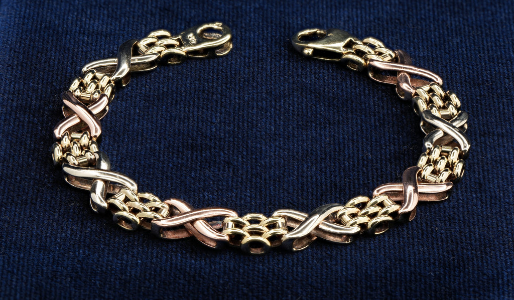 9ct tricolour gold fancy link bracelet, 18.7 cm, Sheffield hallmarked