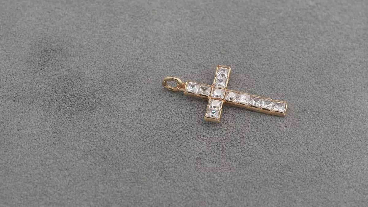 9ct Gold Cubic Zirconia Cross Pendant (stone confirmed CZ)